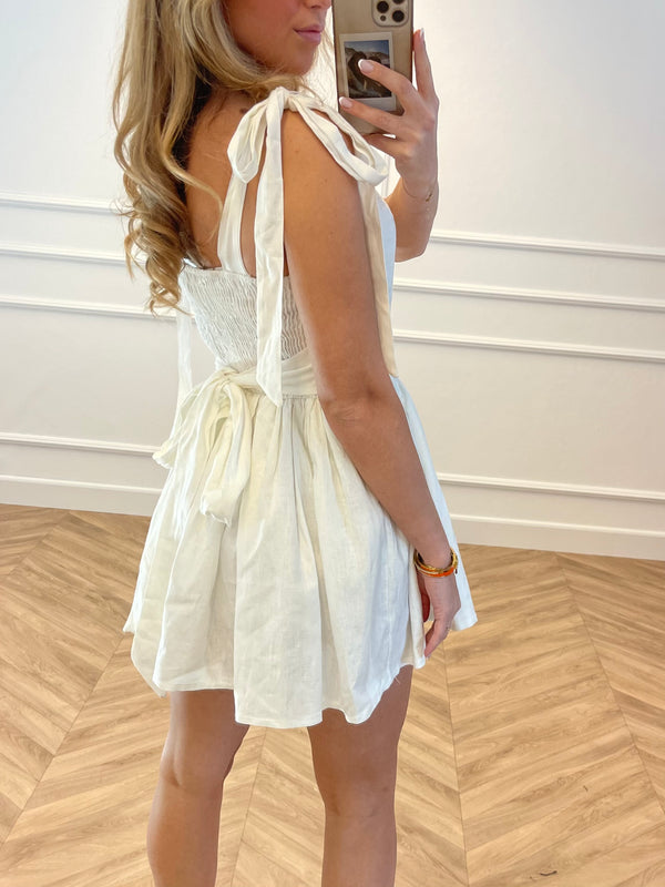 Classy Dress White - BYNICCI.NL