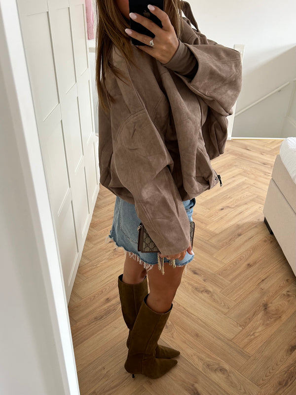 ByNicci Suède Jacket Taupe - BYNICCI.NL