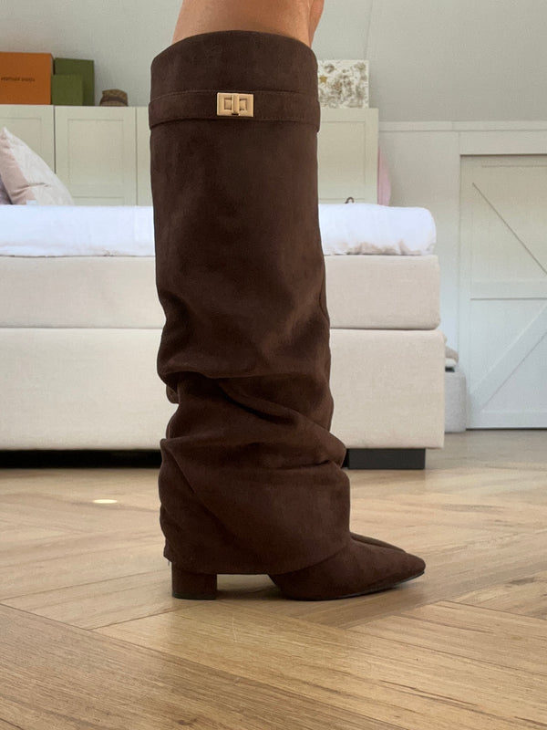 Brown Boots 02