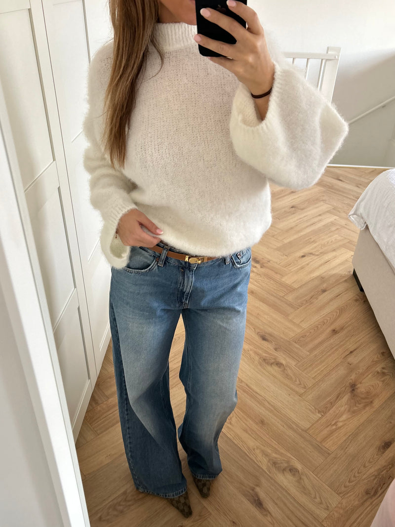 Cosy Sweater White