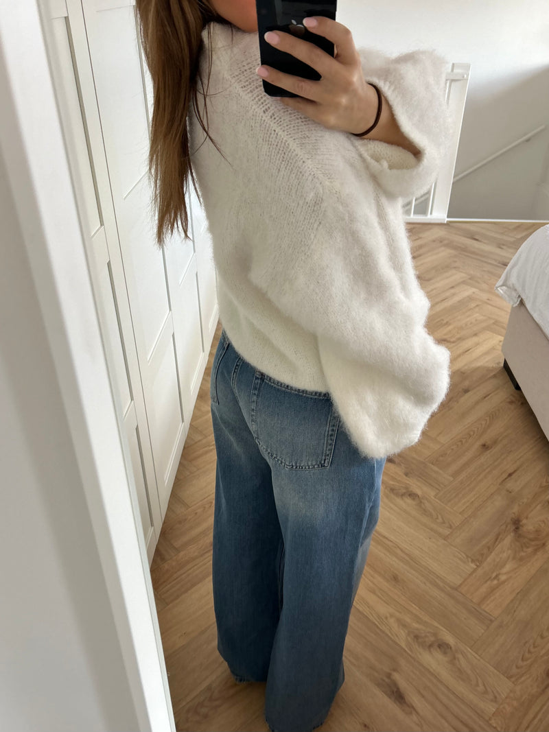 Cosy Sweater White