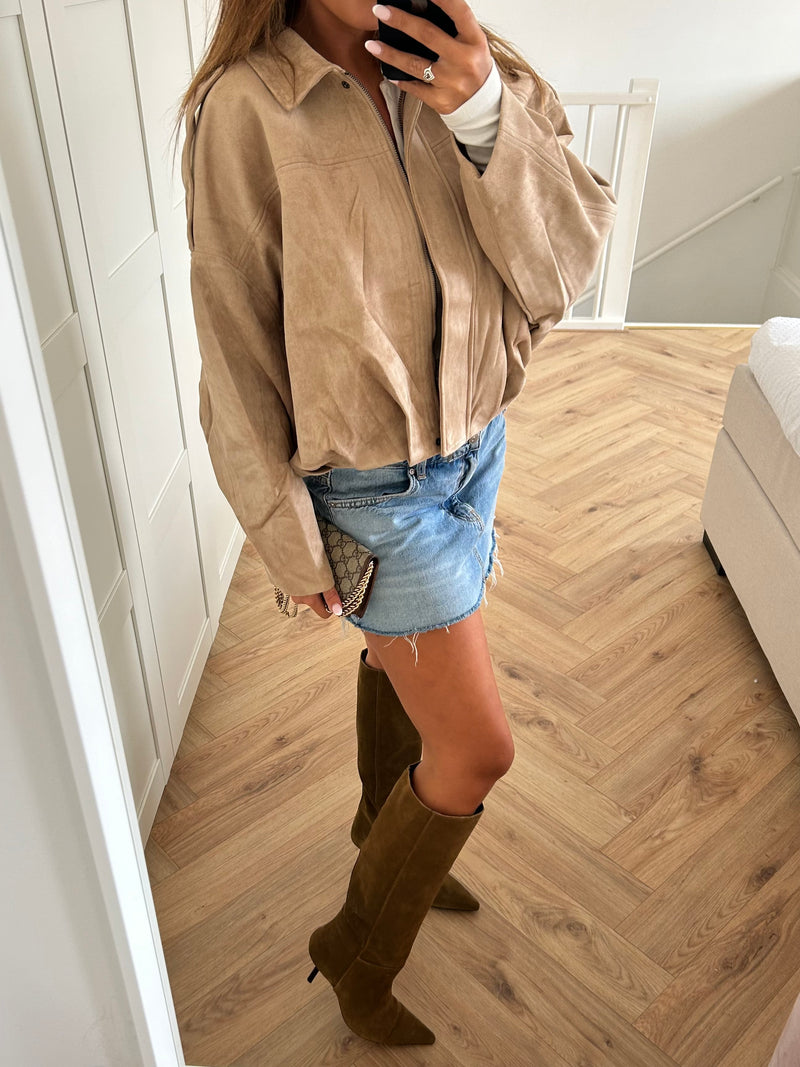 ByNicci Suède Jacket Beige - BYNICCI.NL