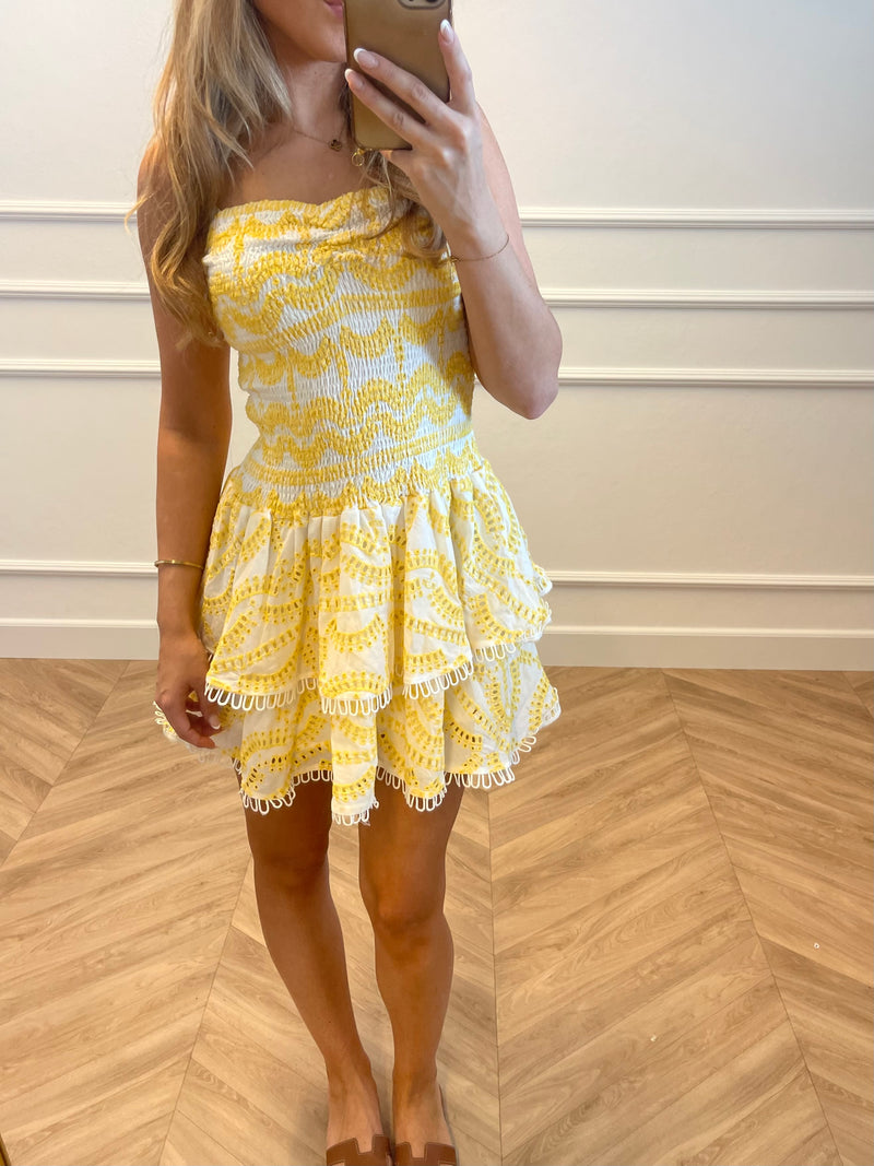 Yellow Dress - BYNICCI.NL