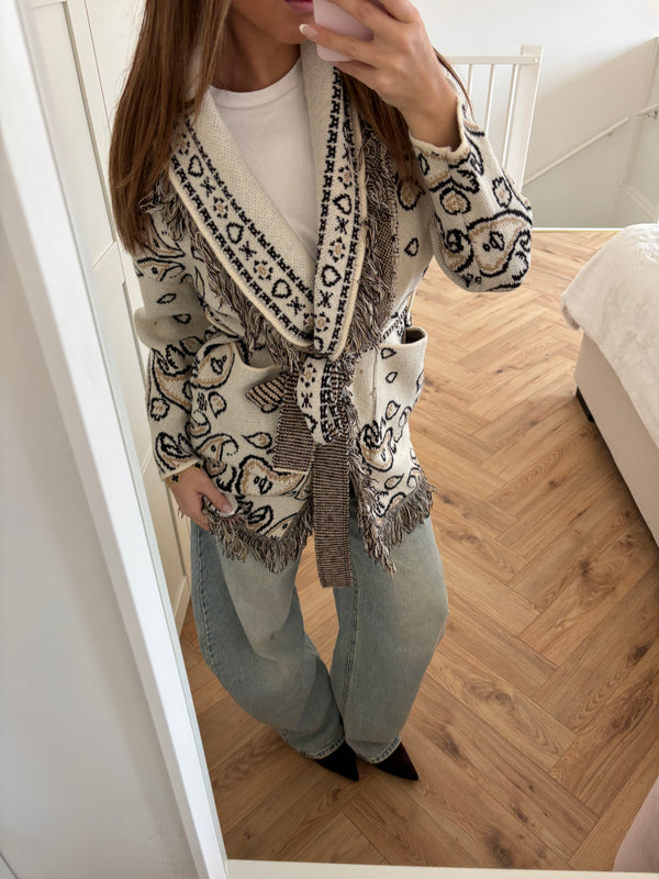 Fringe Vest White - BYNICCI.NL