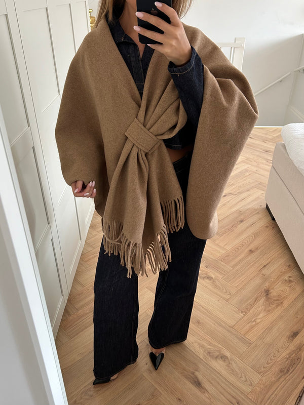 ByNicci poncho camel